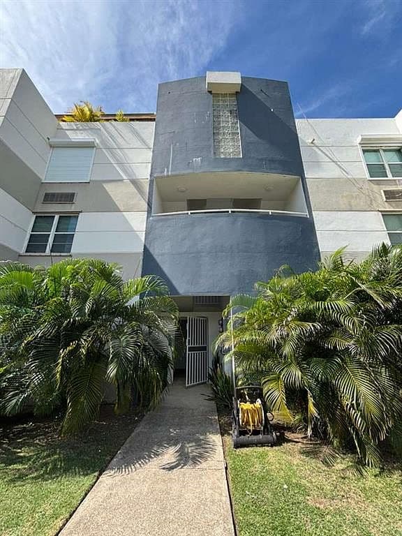 PH 1-A ARROYO BEACH RESORT UNIT PH1-A