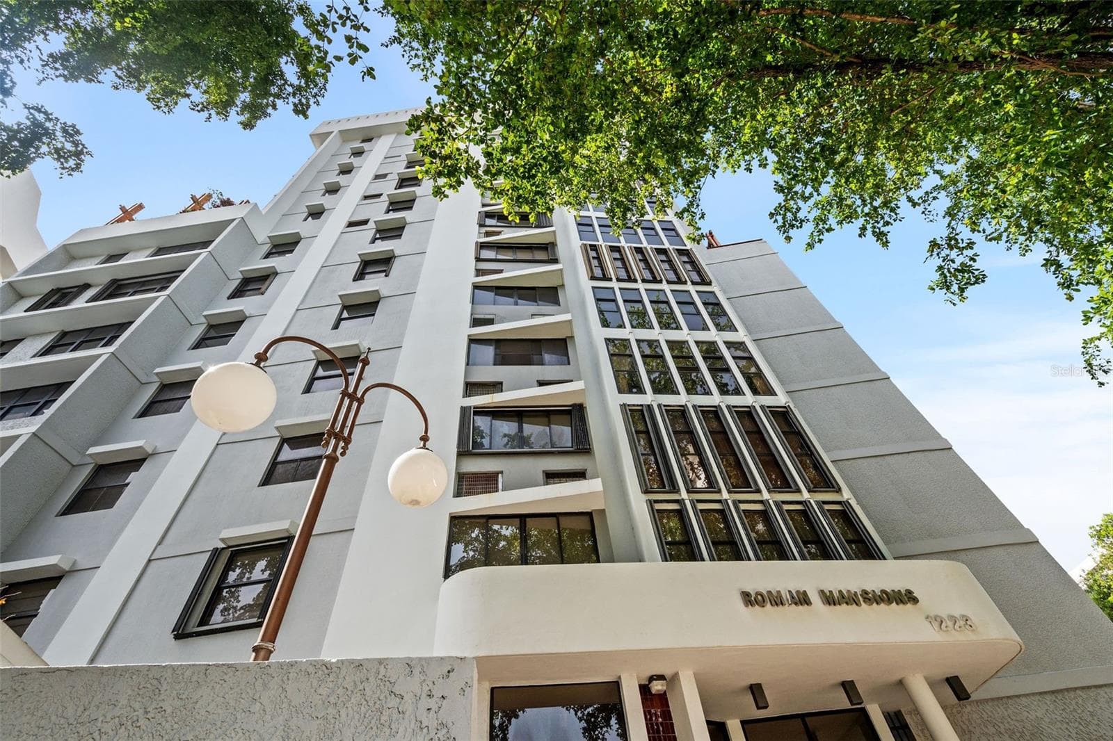 Condominio Luchetti, 1223 Calle Luchetti, Santurce, San Juan, 00907