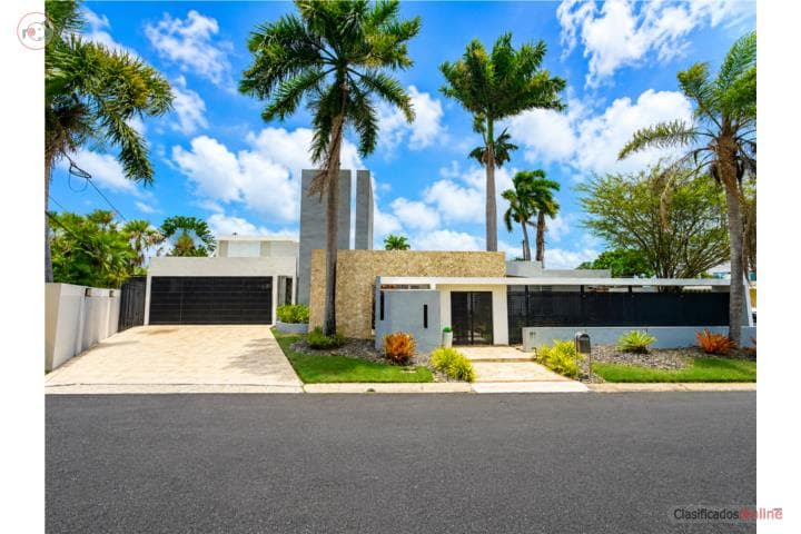 Espectacular!! Terrera!! Urb. Santa María!!! ,
en San Juan - Río Piedras Puerto Rico Casa en Urbanizacion - Santa Maria