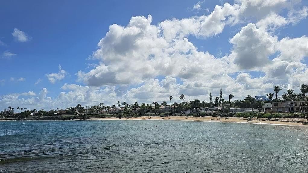 Sabana, Vega Alta, 00692