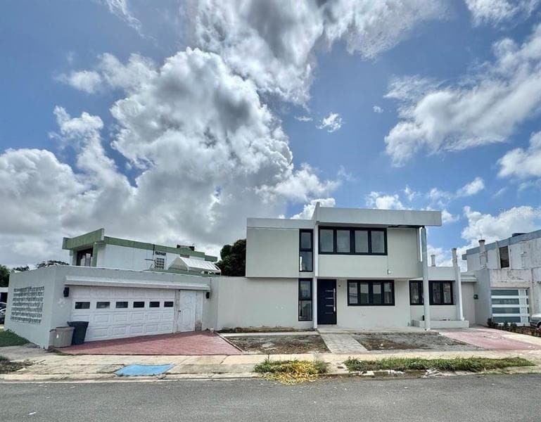 Urbanización Marina Bahía, Palmas, Cataño, 00962