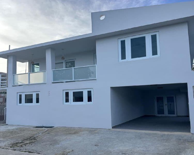 Urb. Santa Catalina - Bayamón