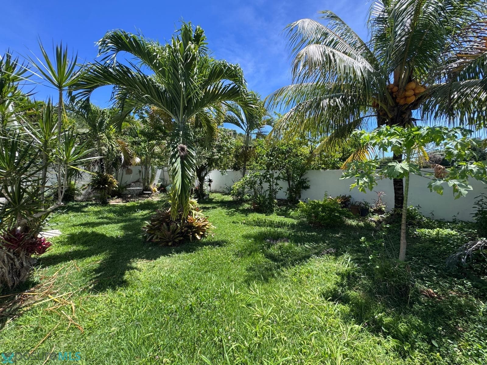 182 ESMERALDA #JJ 182, FAJARDO, PR 00738