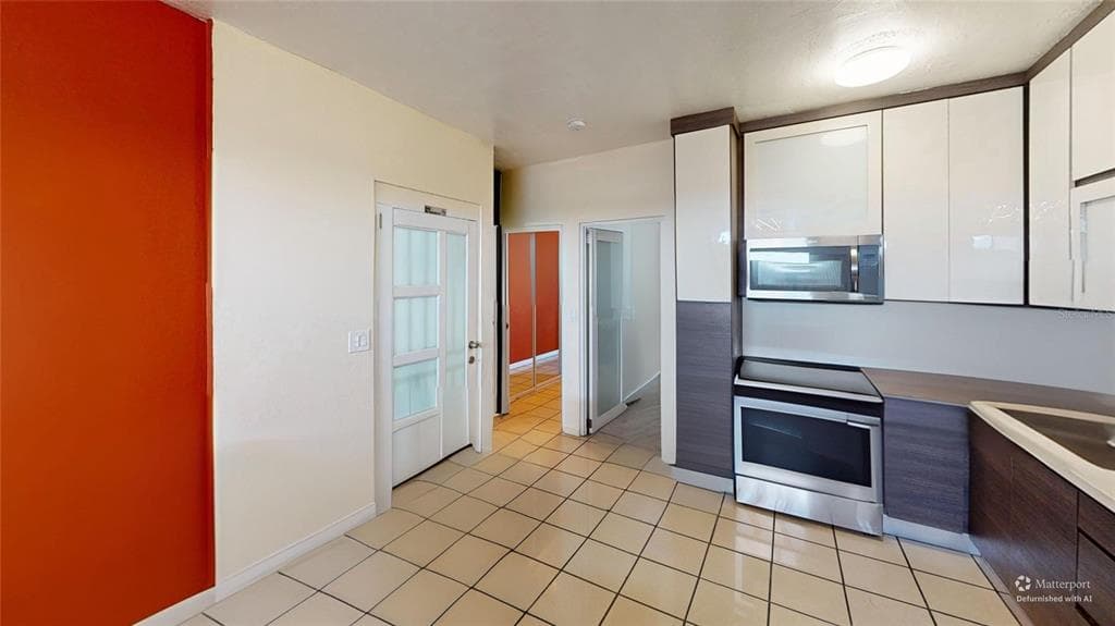 6000 AVE ISLA VERDE UNIT 305B
