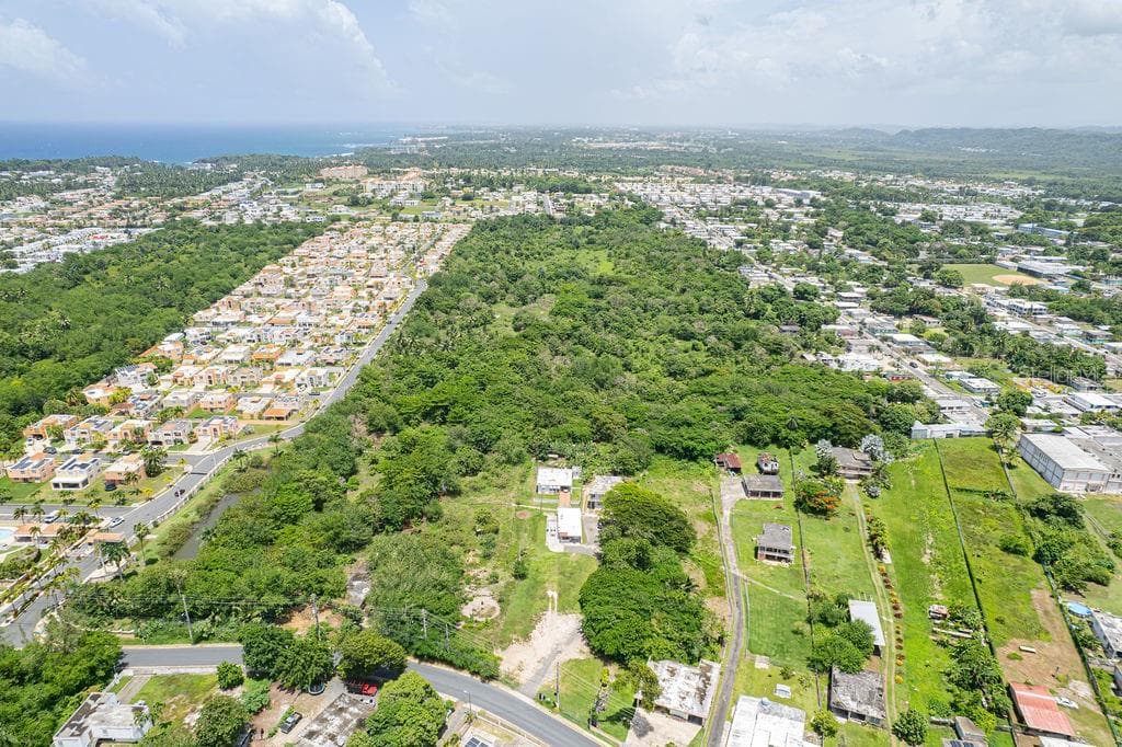 199 Plaza Mercedes, Sabana, Vega Alta, 00692