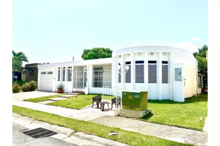 118 Calle Azucenas, Susúa Baja, Yauco, 00698