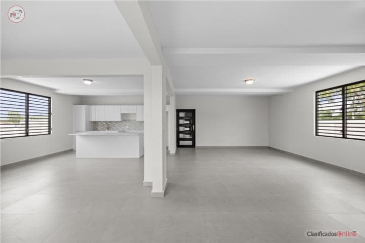 Casa Moderna en Bayamon 4/3 $495K ,
en Bayamón Puerto Rico Casa en Urbanizacion - Van Scoy