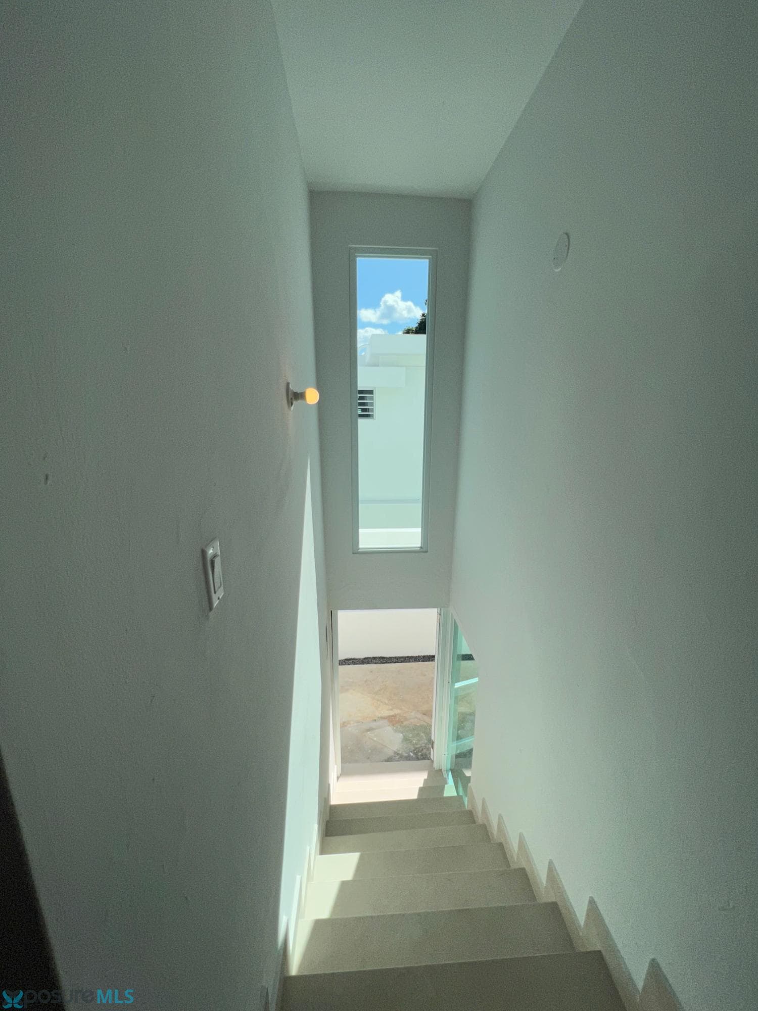 Renovated 2BR/1BA with parking in El Paraíso, near Centro Médico & UPR