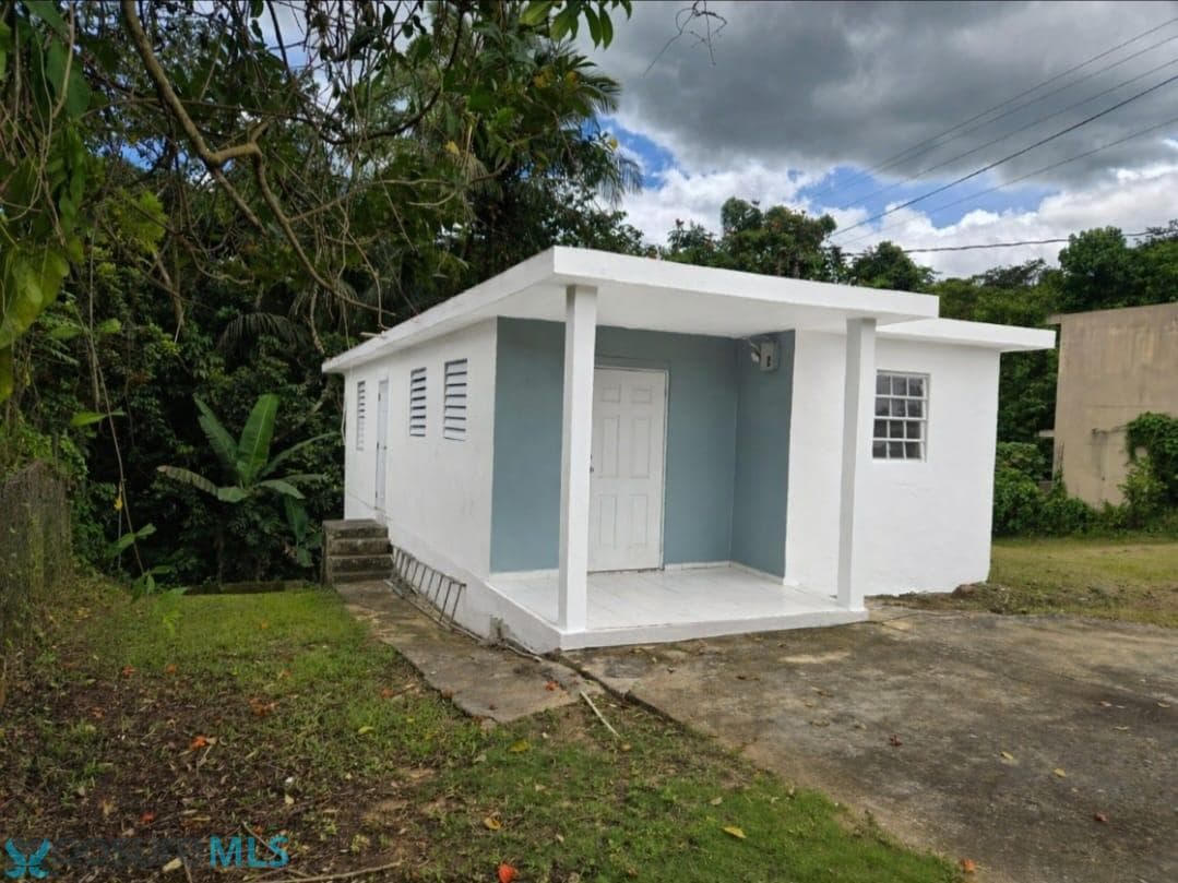 114 BO ANGELES 114, Angeles, poblado (Barrio), Utuado, Puerto Rico 00641
