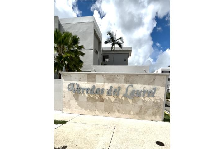 Condominio Veredas Del Laurel, Coto Laurel, Ponce, 00780