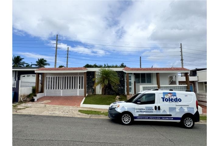 Calle 16, Hato Abajo, Arecibo, 00612