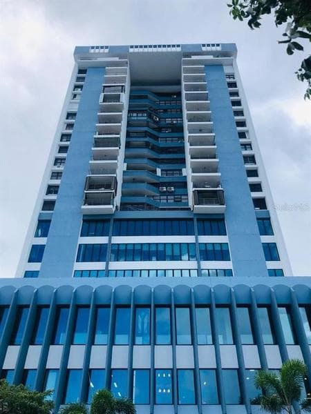 Condominio Miramar, 954 Avenida Juan Ponce de Leon, Santurce, San Juan, 00907