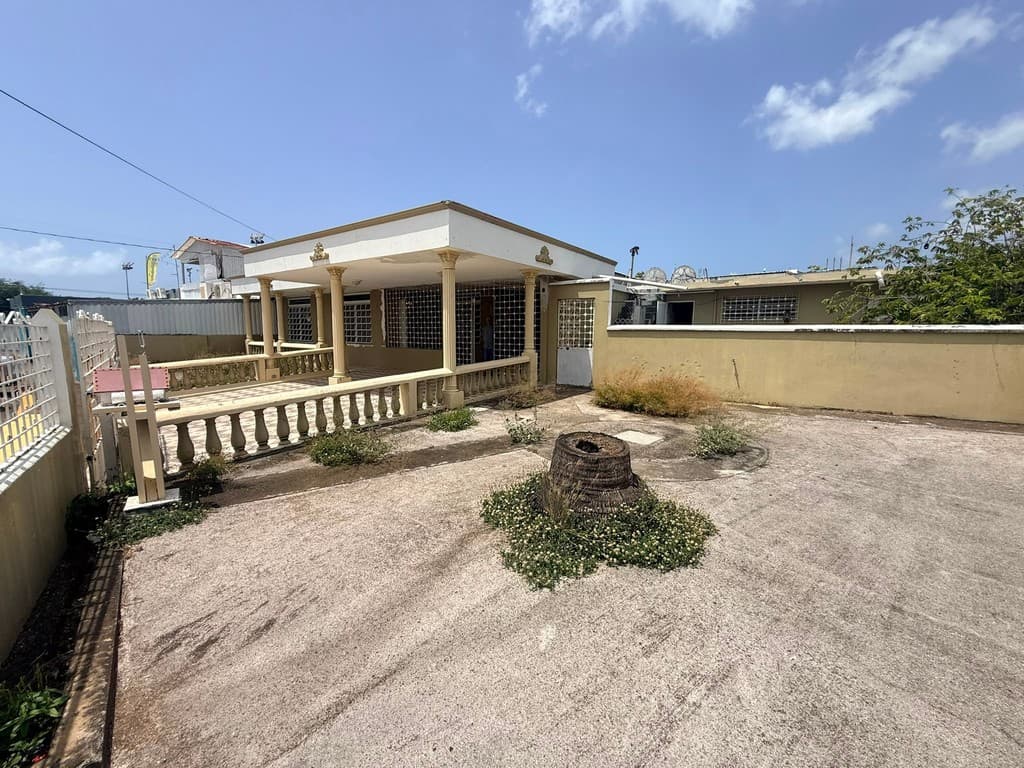 ARROYO URB MINIMA
