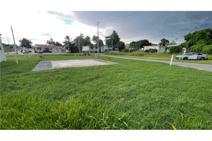 EXCELENTE OPORTUNIDAD,
en Isabela Puerto Rico Solar en Barrio - Coto