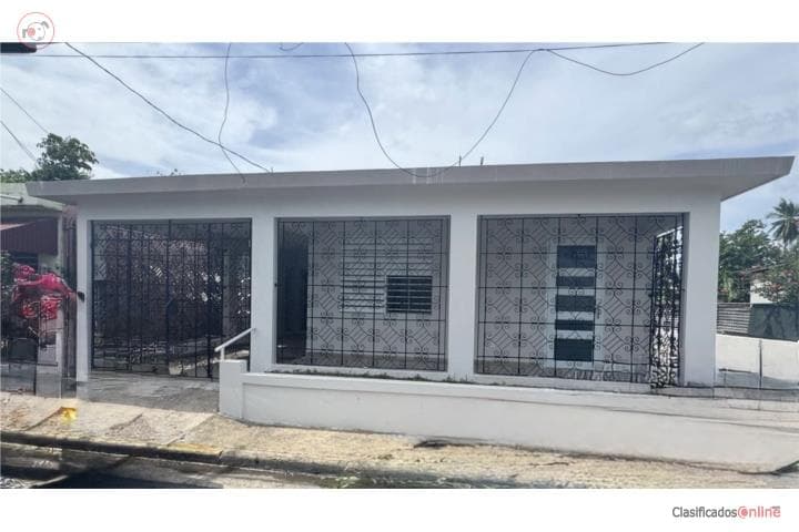 PROPIEDAD LISTA PARA VIVIR CÉNTRICA!!,
en San Juan - Hato Rey Puerto Rico Casa en Sector - Hato Rey