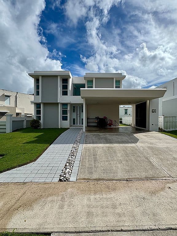 59 Calle Cerezo, Montones, las Piedras, 00771