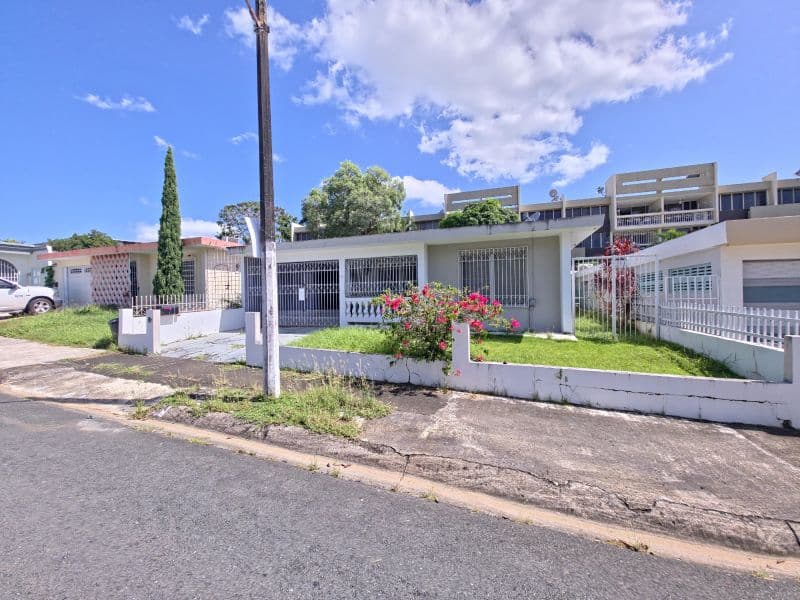 39-42 Calle 35, Hato Tejas, Bayamón, 00961