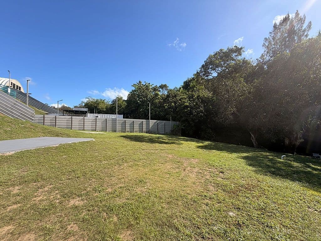 SOLAR 15 BO CRUCES, PR, 00677