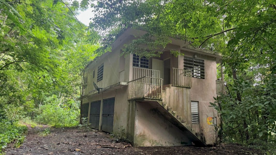 Bo. Jaguas, Casa en Ciales