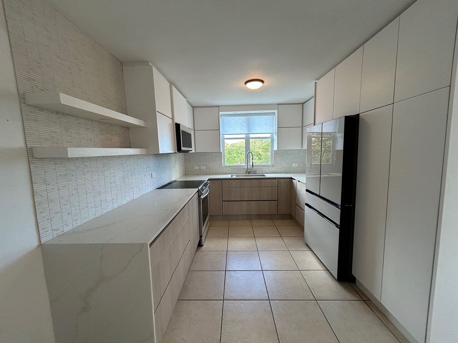 Urbanización las Fuentes, 57 Calle Santa Lucia, San Ildefonso, Coamo, 00769