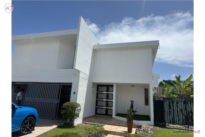 Bosque del Lago,
en Trujillo Alto Puerto Rico Casa en Urbanizacion - Bosque Del Lago, Encantada