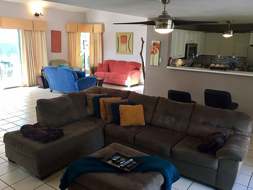 343 Camino de las Palmas, Navarro, Gurabo, 00778