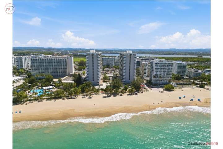 Coral Beach - Studio Steps from the Beach ,
en Carolina - Isla Verde Puerto Rico Apartamento - Apartments Building en Condominio - Coral Beach