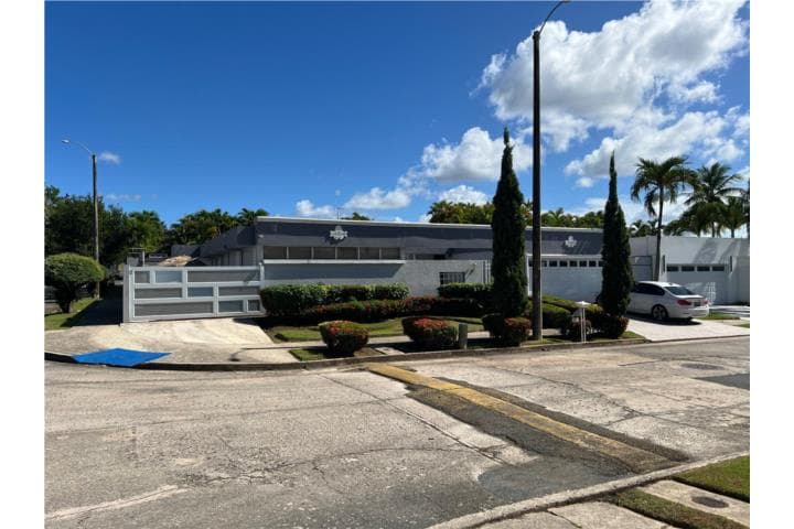 390 Calle Ciprés, Ortiz, Toa Alta, 00953