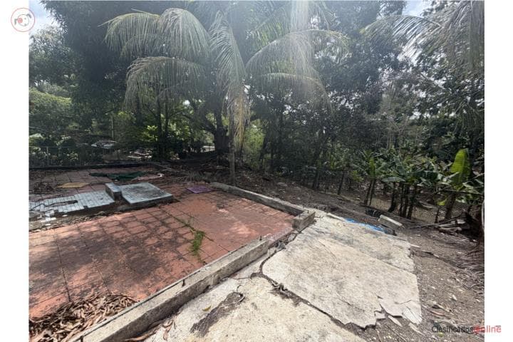 Caimito Bo Canejas ,
en San Juan - Río Piedras Puerto Rico Casa en Barrio - Caimito Bajo