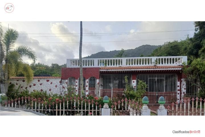 Excelente propiedad en Yaurel,
en Arroyo Puerto Rico Casa en Barrio - Yaurel