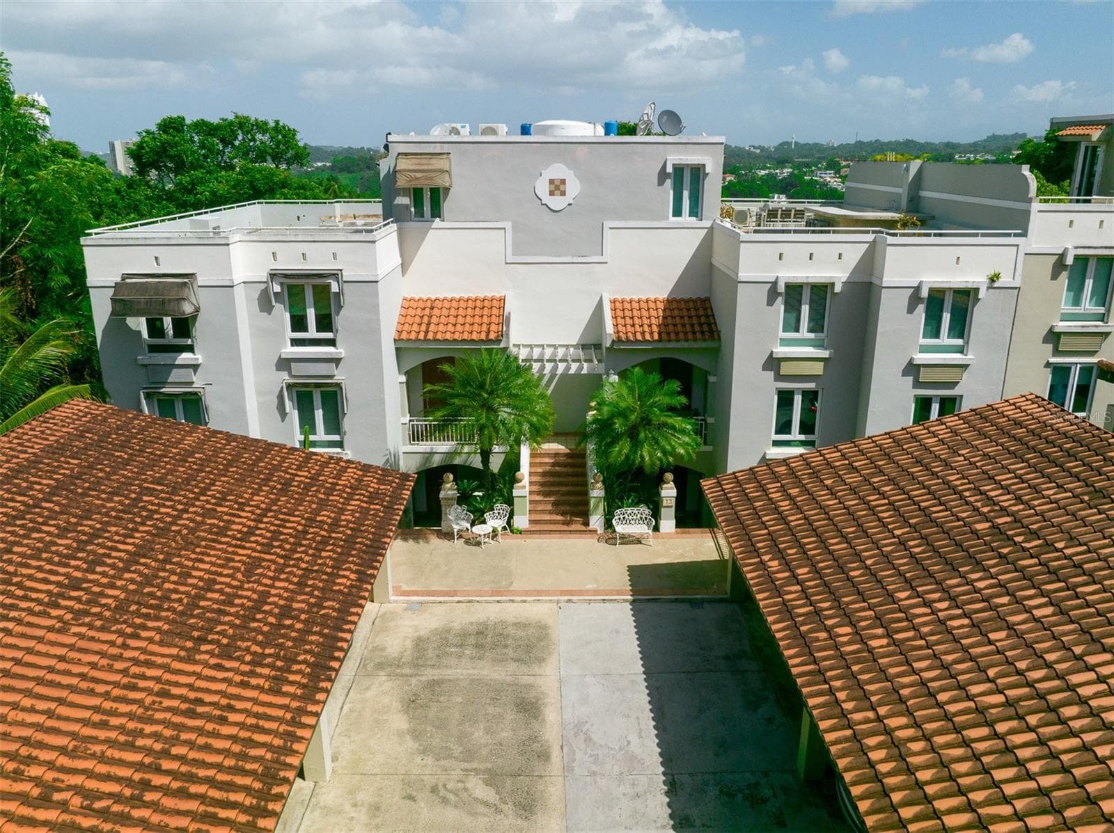 225 Calle Tulip, Caimito, San Juan, 00926