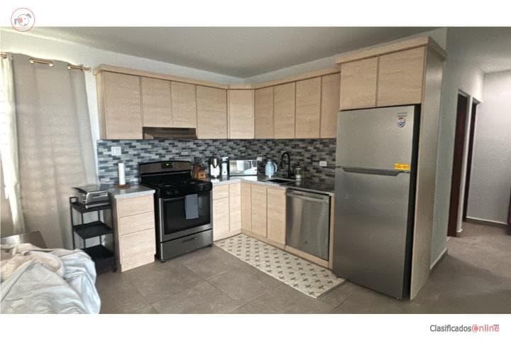 CASA 3BDRM, JOBOS BEACH AREA- $2000, en Isabela Puerto Rico
Casa en Barrio-Jobos de 3 Cuartos y 1 Baños