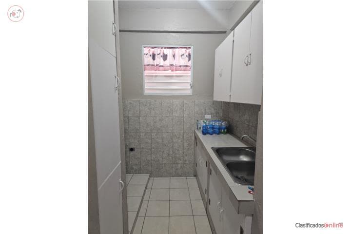 CASA BARRIO OBRERO 3 CUARTOS, en San Juan - Santurce Puerto Rico
Casa en Barrio-Barrio Obrero de 3 Cuartos y 1 Baños