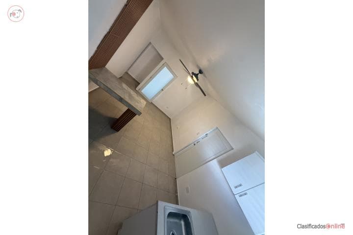 Urb. Lomas verdes Agua y Luz incluida, en Bayamón Puerto Rico
Apartamento en Urbanizacion-Lomas Verdes de 2 Cuartos y 1 Baños