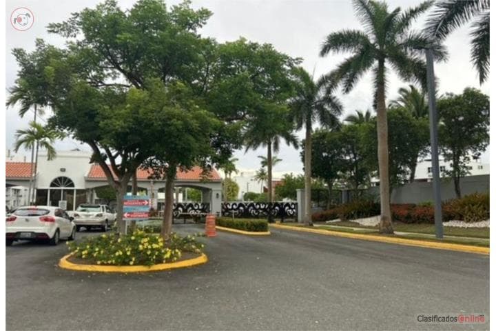 CHALAT DE LA PLAYA , en Vega Baja Puerto Rico
Apartamento en Condominio-Chalets De La Playa de 2 Cuartos y 2 Baños