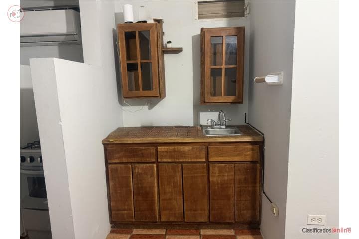 Apartamento para la renta., en Aguadilla Puerto Rico
Apartamento/WalkUp en Urbanizacion-Garcia de 1 Cuartos y 1 Baños