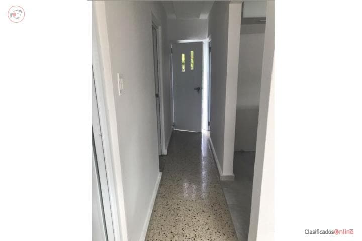 Las Piedras (pueblo), en Las Piedras Puerto Rico
Casa en Barrio-Pueblo de 2 Cuartos y 1 Baños