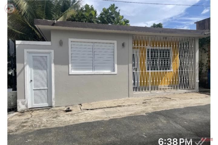 Las Piedras (pueblo), en Las Piedras Puerto Rico
Casa en Barrio-Pueblo de 2 Cuartos y 1 Baños