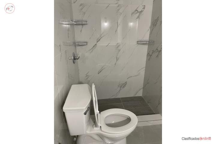 Jardines de Caparra, en Guaynabo Puerto Rico
Apartamento en Urbanizacion-Caparra de 2 Cuartos y 1 Baños