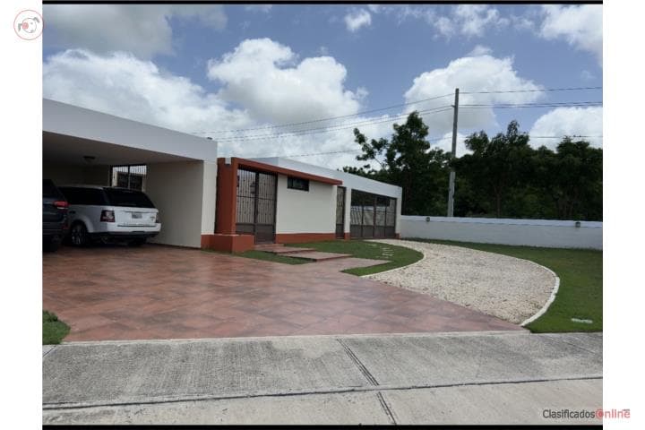 Urb. Mansiones Camino Real, en Juana Díaz Puerto Rico
Casa en Urbanizacion-Camino Real de 4 Cuartos y 2 1/2 Baños