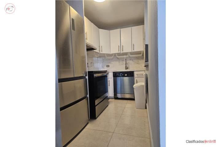 Villas del Mar Este, 9th Fl, furnished 1/1, en Carolina - Isla Verde Puerto Rico
Apartamento en Condominio-Villas Del Mar de 1 Cuartos y 1 Baños