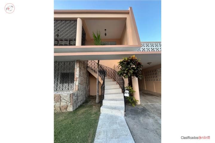 Casa Espaciosa de 4 Hab Excelente Ubicacion, en San Juan - Hato Rey Puerto Rico
Casa en Urbanizacion-Baldrich de 4 Cuartos y 2 Baños