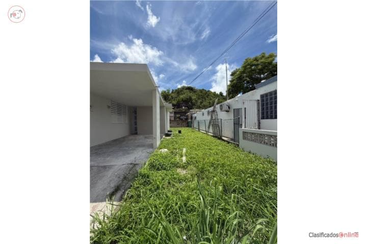 Urb Reparto Valenciano,
en Juncos Puerto Rico Casa en Urbanizacion - Reparto Valenciano