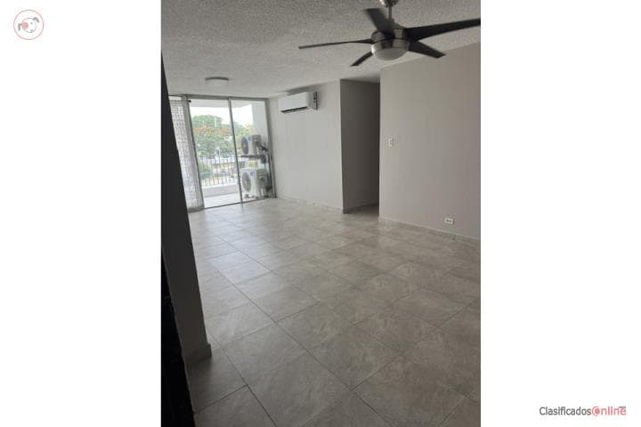 Apartamento remodelado 3 cuartos, 2 baños ,
en Guaynabo Puerto Rico Apartamento en Condominio - Colonial Court
