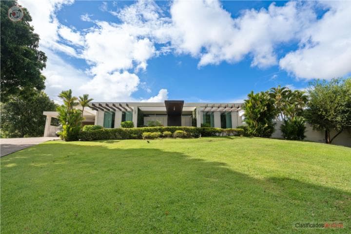 Casa de Ensueño con Piscina en Trujillo Alto ,
en Trujillo Alto Puerto Rico Casa en Barrio - Saint Just