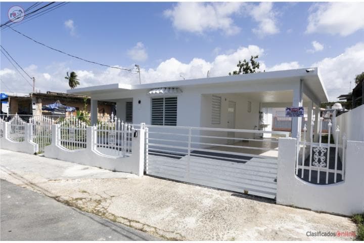 ¡Oportunidad única! Casa recien remodelada,
en Río Grande Puerto Rico Casa en Barrio - Monte Bello