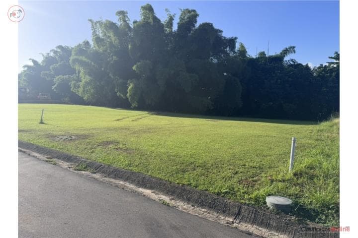Hermoso Solar Estancias de San Vicente,
en Toa Alta Puerto Rico Solar en Barrio - Ortiz