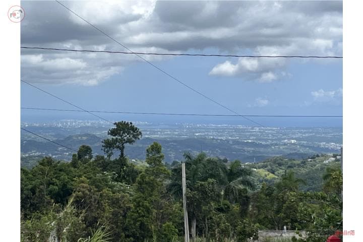 Vista Espectacular ,
en Canóvanas Puerto Rico Solar en Barrio - Cubuy