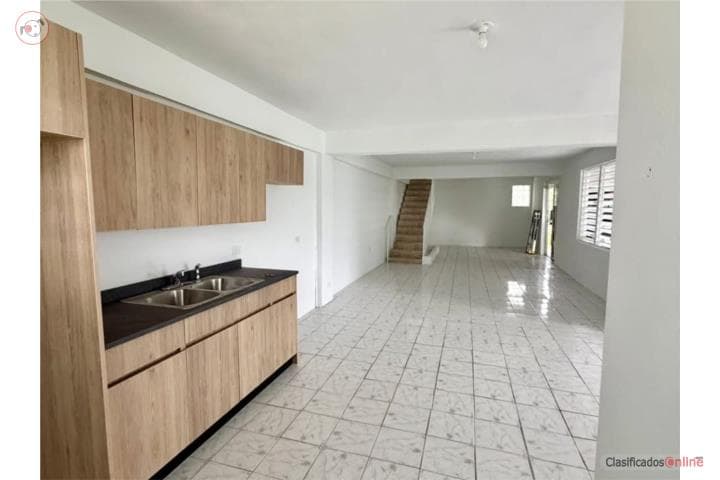 Se Vende Propiedad Sábana Grande ,
en Sabana Grande Puerto Rico Casa en Barrio - Santana