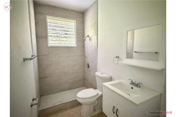 Se Vende Propiedad Sábana Grande ,
en Sabana Grande Puerto Rico Casa en Barrio - Santana